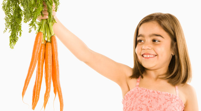 10 ways to get kids to eat healthily