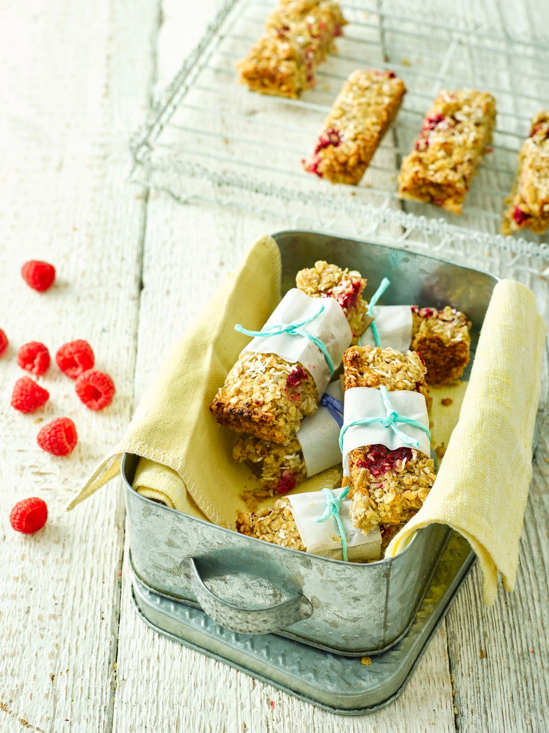 Raspberry and coconut oat energy bars