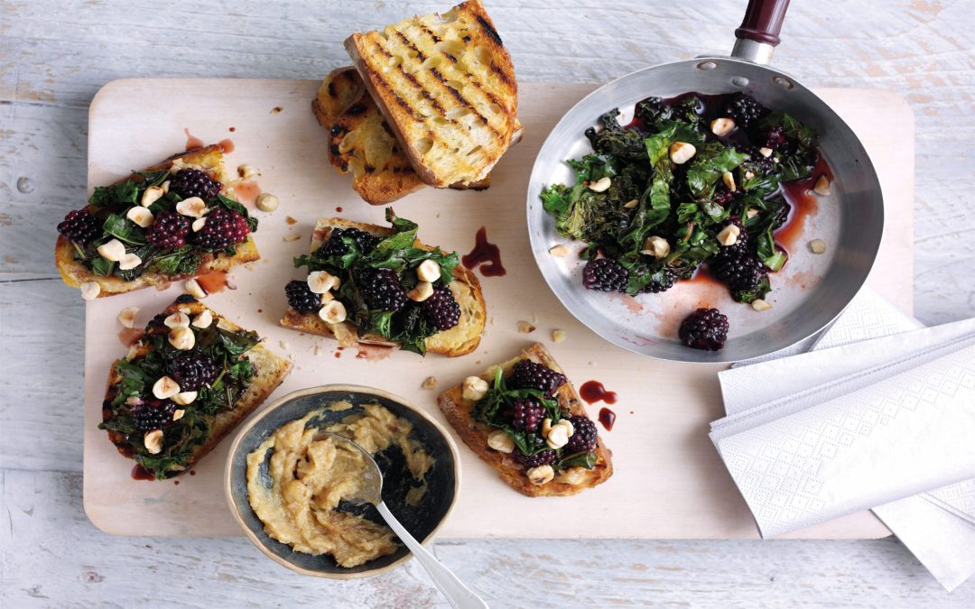 Superberry kale and roasted garlic bruschetta