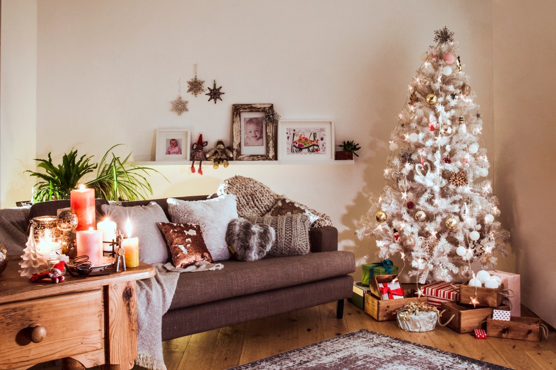 6 tips for cleaning your home at Christmas